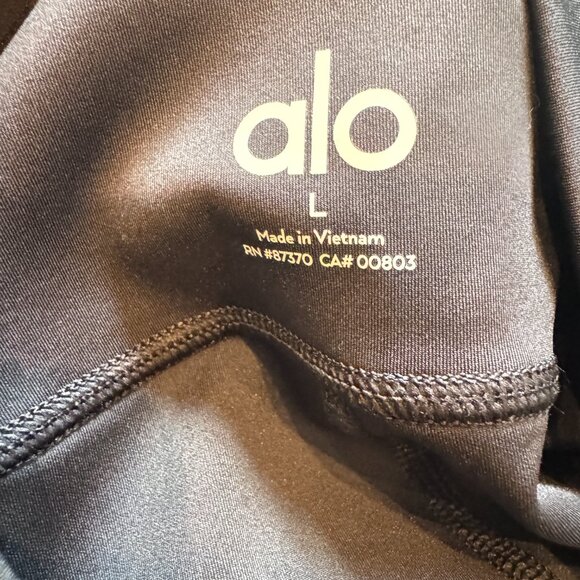 ALO Yoga Black Airlift Game Changer Legging Side Button Pants - Picture 5 of 9